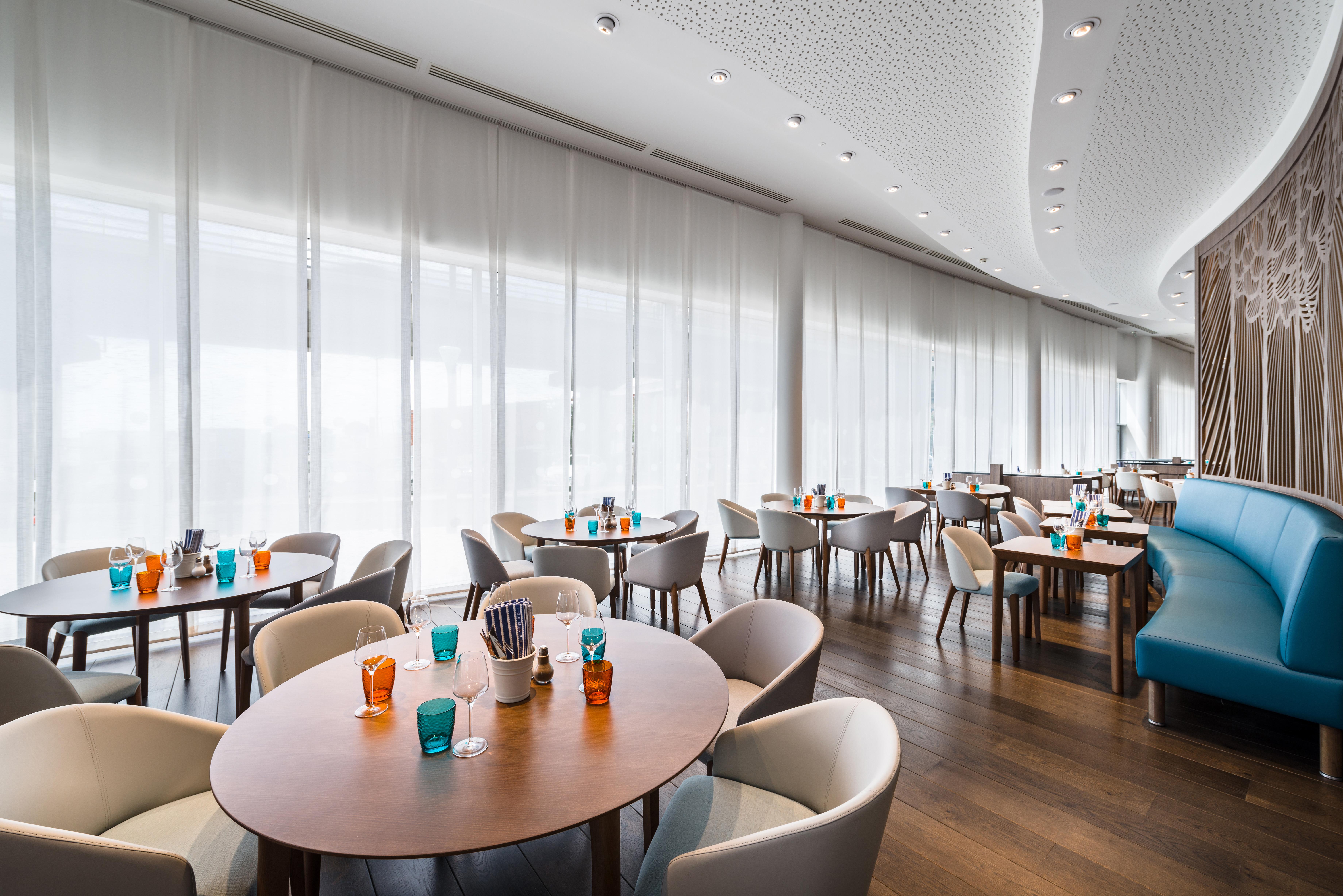 Golden Tulip Marseille Euromed Hotel Kültér fotó